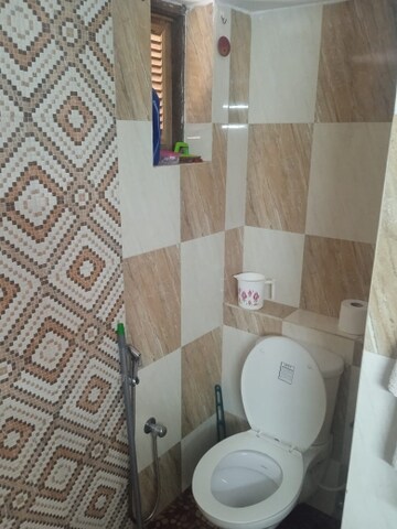 Bathroom in 5 BHK Villa at Porvorim – for Rent