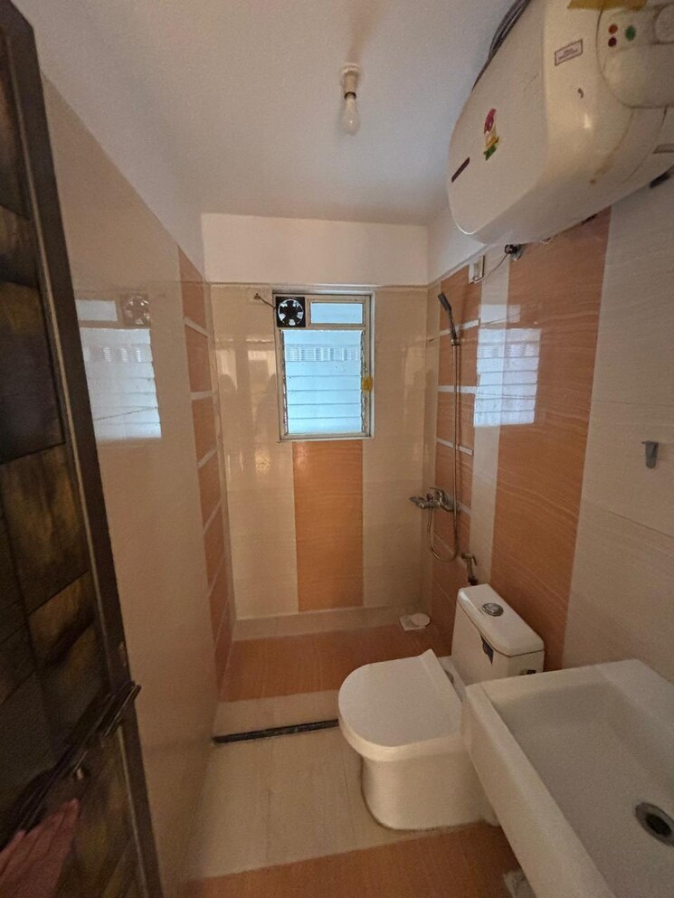 Bathroom, anmol-tower 3 Bedroom 1112 Sq.Ft. Apartment In Goregaon West Mumbai 9129519