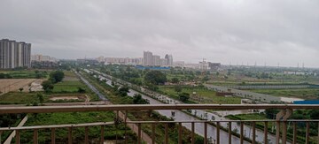Plot Area in 3 BHK Apartment at BPTP Discovery Park, Sector 80 – for Rent