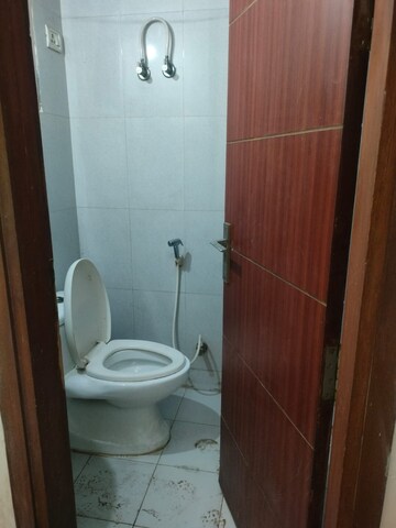 Bathroom in 1.5 BHK Builder Floor at Paryavaran Complex – for Rent
