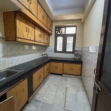 Kitchen in 3 BHK Builder Floor at Sector 21d – for Rent