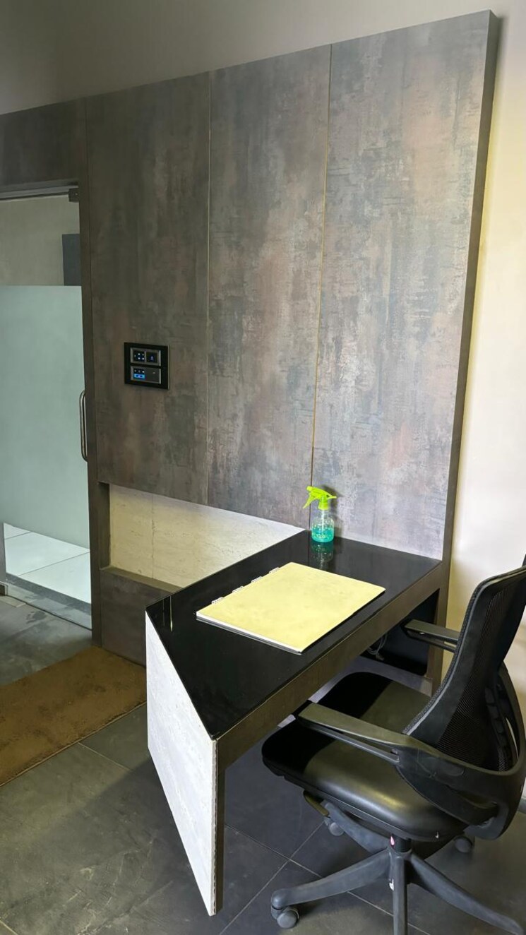 Team Area, shilp-aaron Commercial Office Space 546 Sq.Ft. In Bodakdev Ahmedabad 9129448