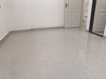 Room in 2 BHK Apartment at Shiv Kripa Chembur, Chembur – for Rent