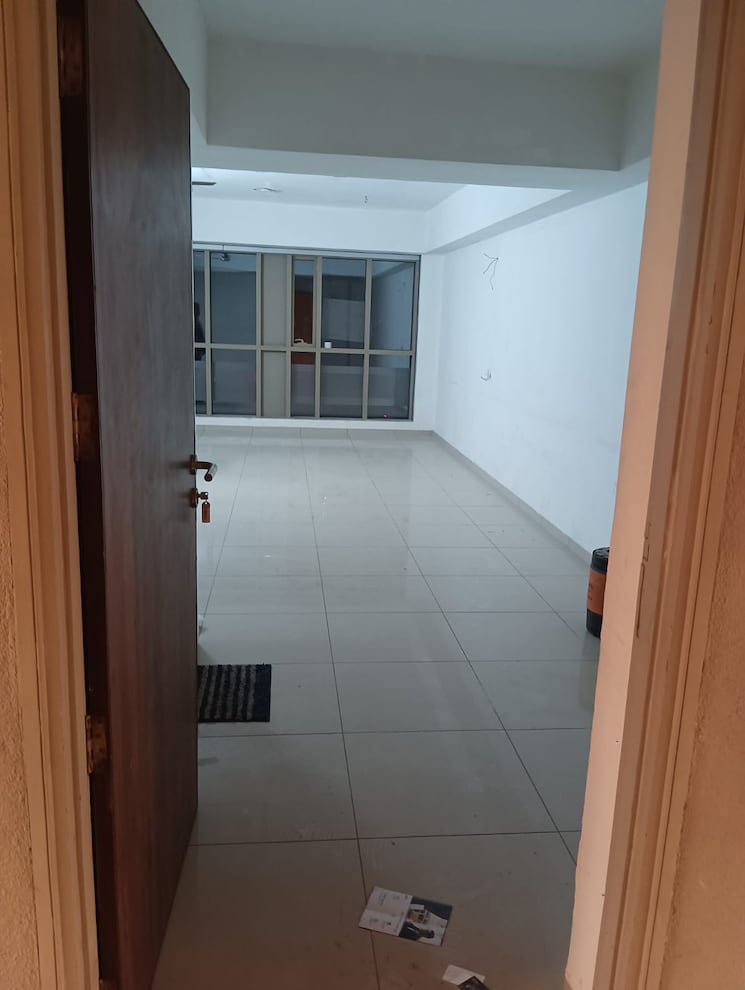 Room, shilp-epitome Commercial Office Space 696 Sq.Ft. In Bodakdev Ahmedabad 9129645