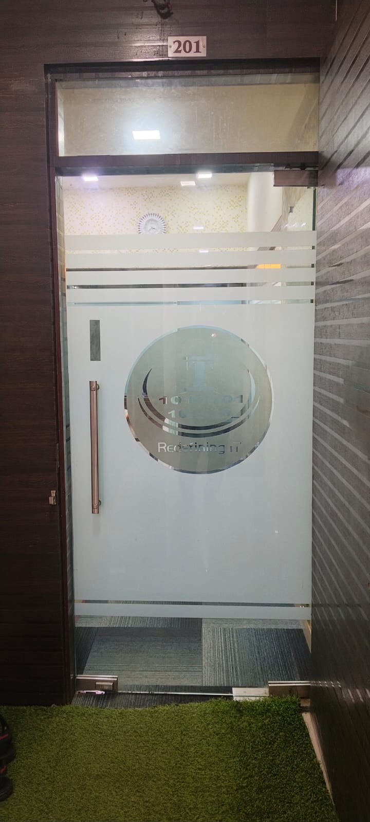 Office Space For Rent in Varun Arcade