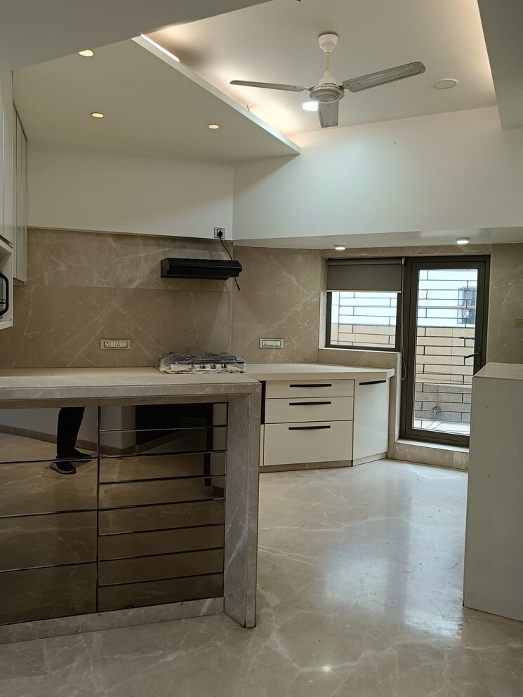 Kitchen, krishnamai-apartments 2 Bedroom 956 Sq.Ft. Apartment In Worli Mumbai 9129720