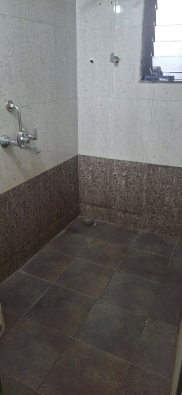 Bathroom in 1 BHK Apartment at Vashi Sector 26 – for Rent