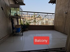 Kitchen in 1.5 BHK Apartment at Cosmos Heritage, Manpada – for Sale