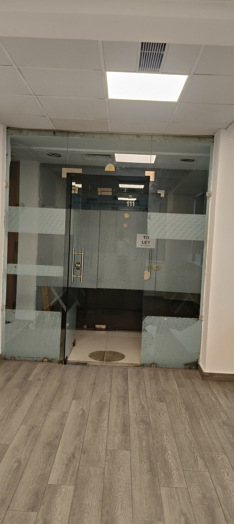 Team Area, vardhman-star-shop-mall Commercial Office Space 290 Sq.Ft. In Sector 19 Faridabad 9129792