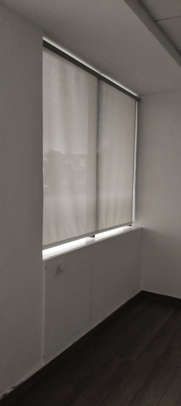 Team Area, vardhman-star-shop-mall Commercial Office Space 290 Sq.Ft. In Sector 19 Faridabad 9129792