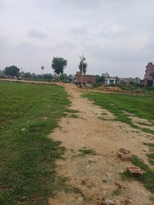  Plot – Garden View at Dheeraj Nagar - for Sale