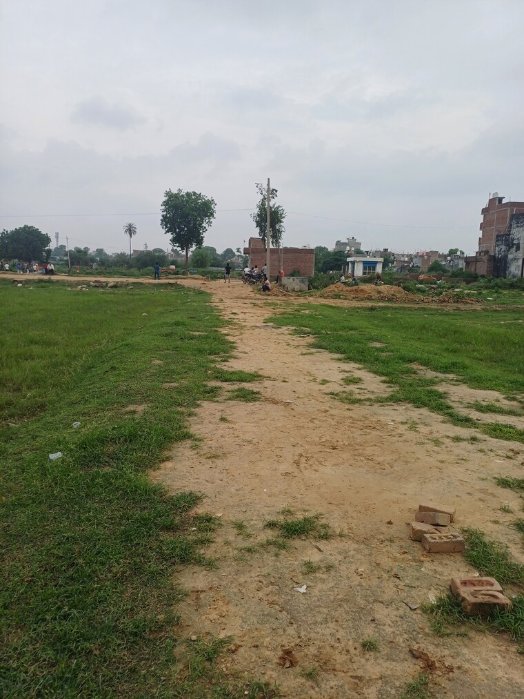 Garden, dheeraj nagar  125 Sq.Yd. Plot In Dheeraj Nagar Faridabad 9129726