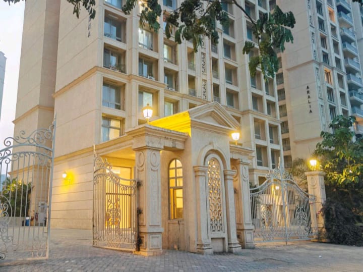 2 BHK + Pooja Room Apartment For Rent in Hiranandani Estate