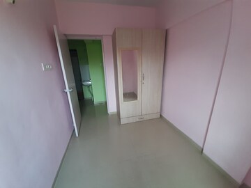 Room in 2 BHK Apartment at Pate Balark Arcadia, Sinhagad Road – for Rent