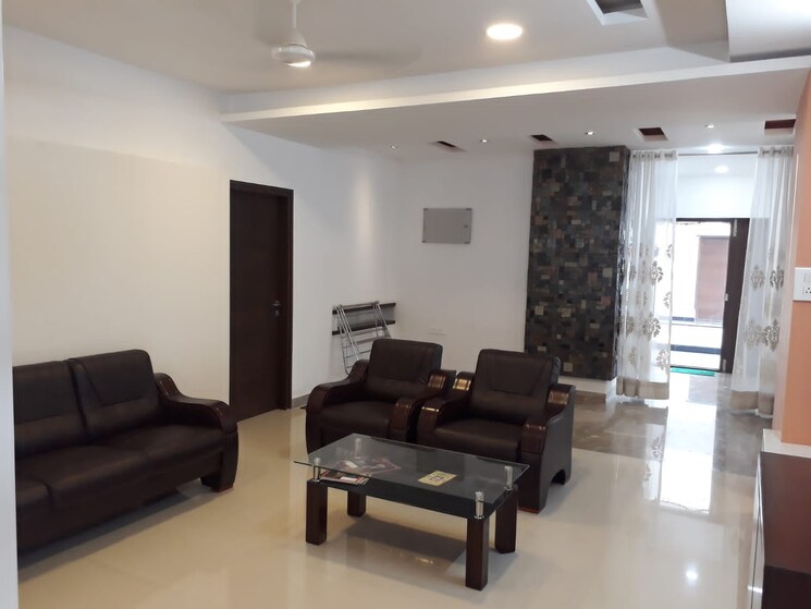 Living Room, kesavs-kranti-ceon 4 Bedroom 3500 Sq.Ft. Apartment In Gachibowli Hyderabad 9129794