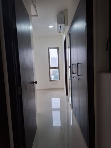 Bedroom in 2 BHK Apartment at Kalpataru Paramount, Kapur Bawdi – for Rent