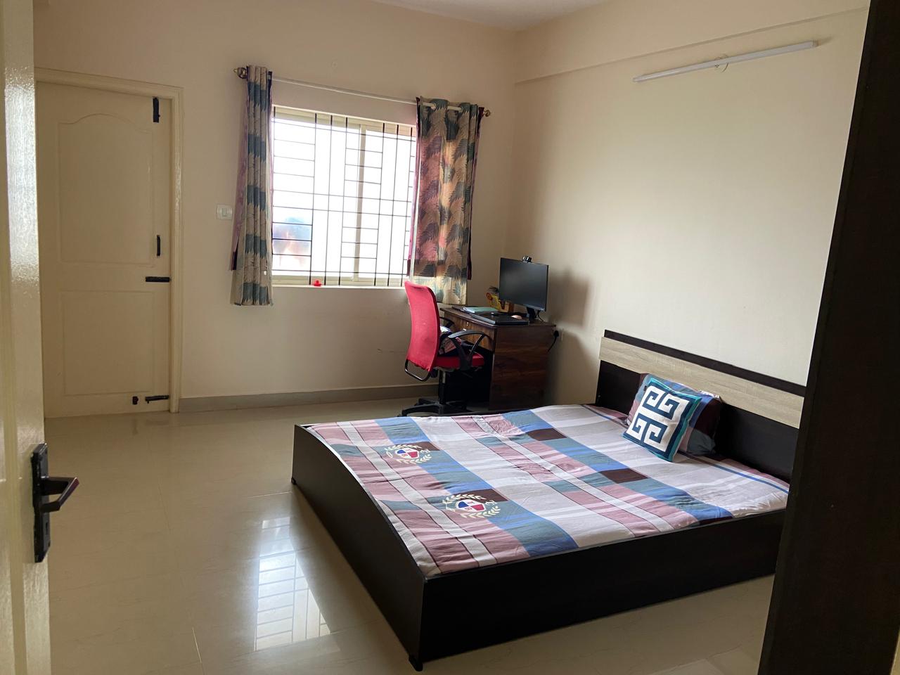 2 BHK Apartment For Rent in Gk Golden City