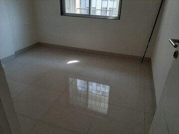 Room in 3 BHK Apartment at Bhide Bhadane Bhidewadi, Vadgaon Budruk – for Rent