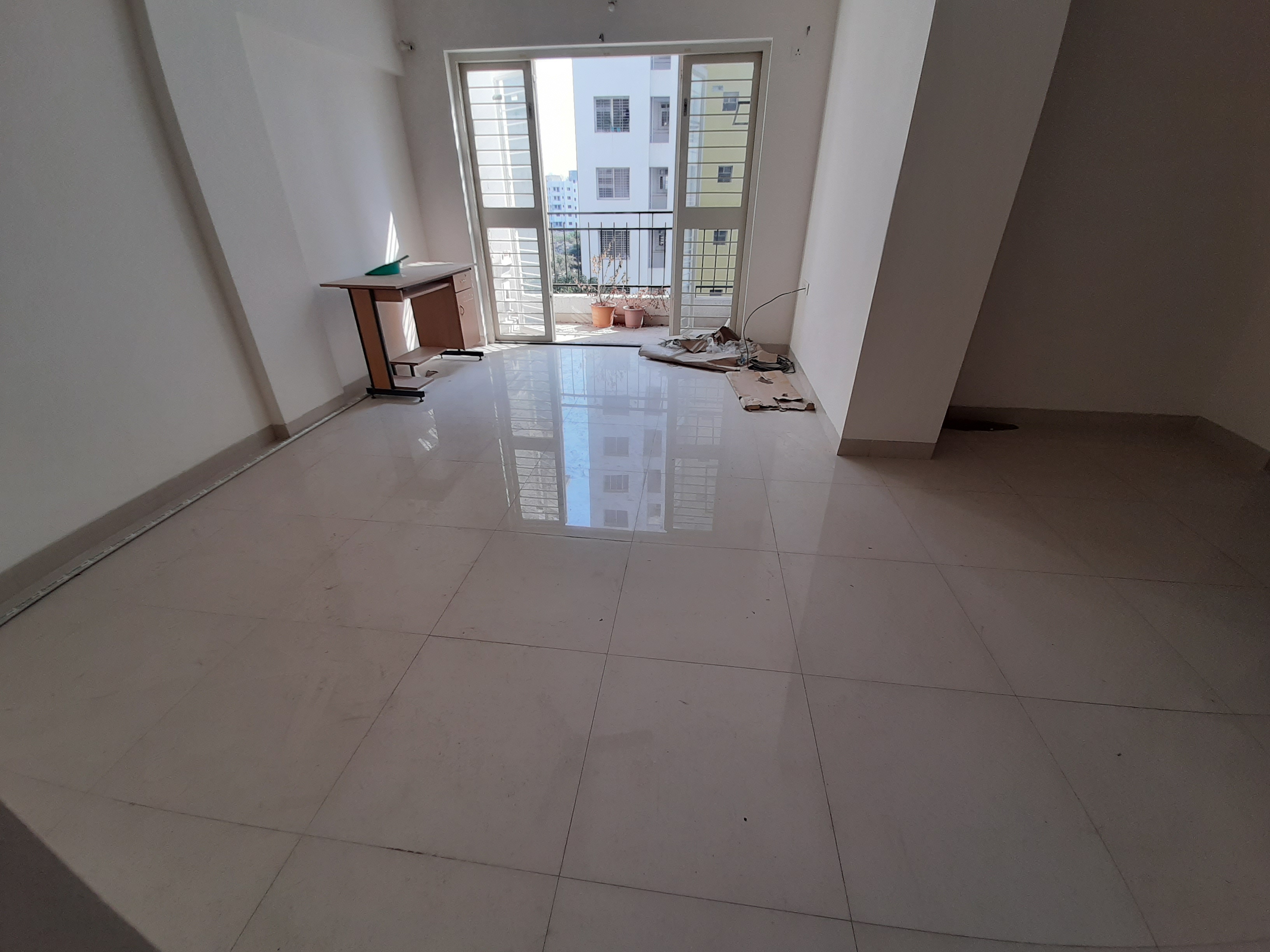 3 BHK + Servant Room Apartment For Rent in Bhide Bhadane Bhidewadi