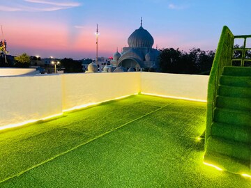 2 BHK Apartment – Garden View at Gaur City 7th Avenue, Sector 4 Greater Noida - for Rent