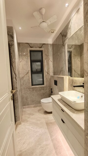 Attached Bathroom in 3 BHK Builder Floor at Safdarjung Enclave – for Sale