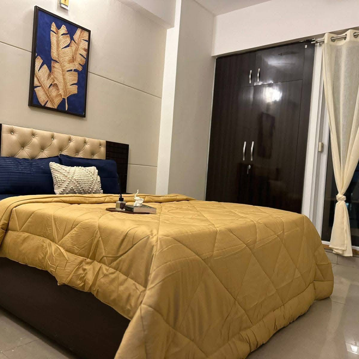 3 BHK + Pooja Room Apartment For Rent in Express Zenith