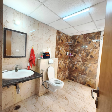 Team Area in 3 BHK Apartment at Express Zenith, Sector 77 – for Rent