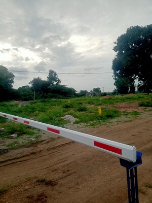  Plot For Sale in Eastern Hi Way City, Taramatipet