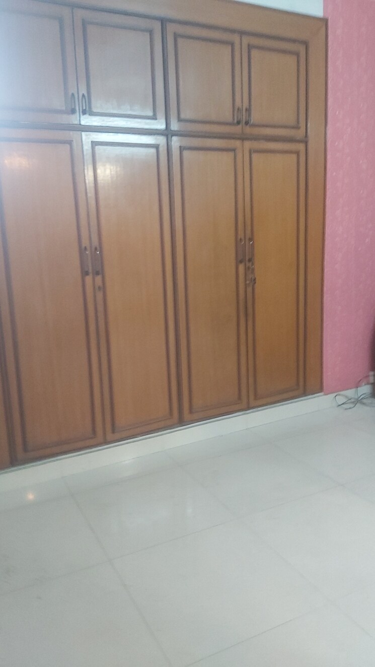 Room, mayur vihar phase 1 extension 3.5 Bedroom 1450 Sq.Ft. Apartment In Mayur Vihar Phase 1 Extension Delhi 9130038