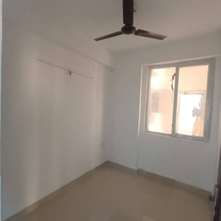 Room, supertech-cape-town 2.5 Bedroom 1150 Sq.Ft. Apartment In Sector 74 Noida 9129930