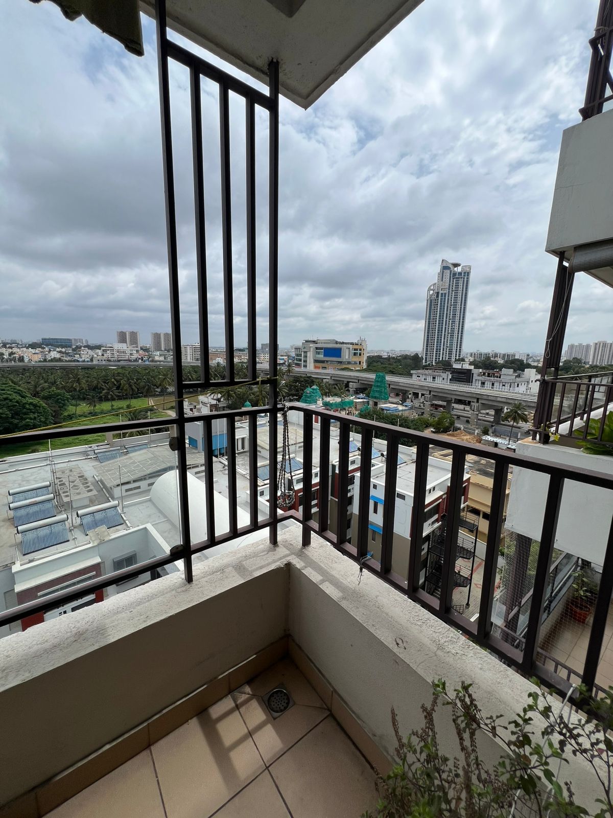 3 BHK Apartment For Sale in Marquise By Sparkle Realt
