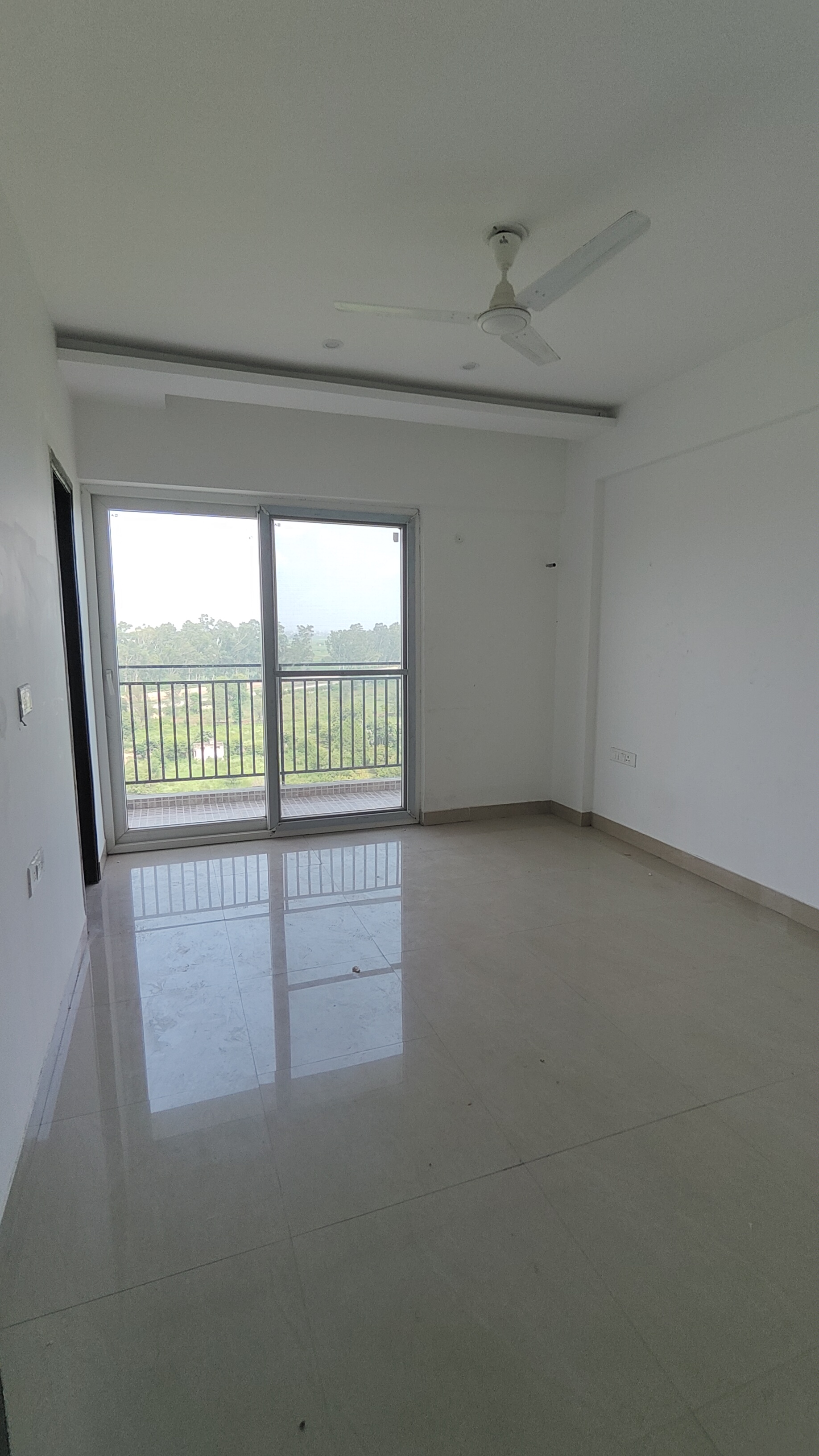 2 BHK Apartment For Rent in Umbera Greens 