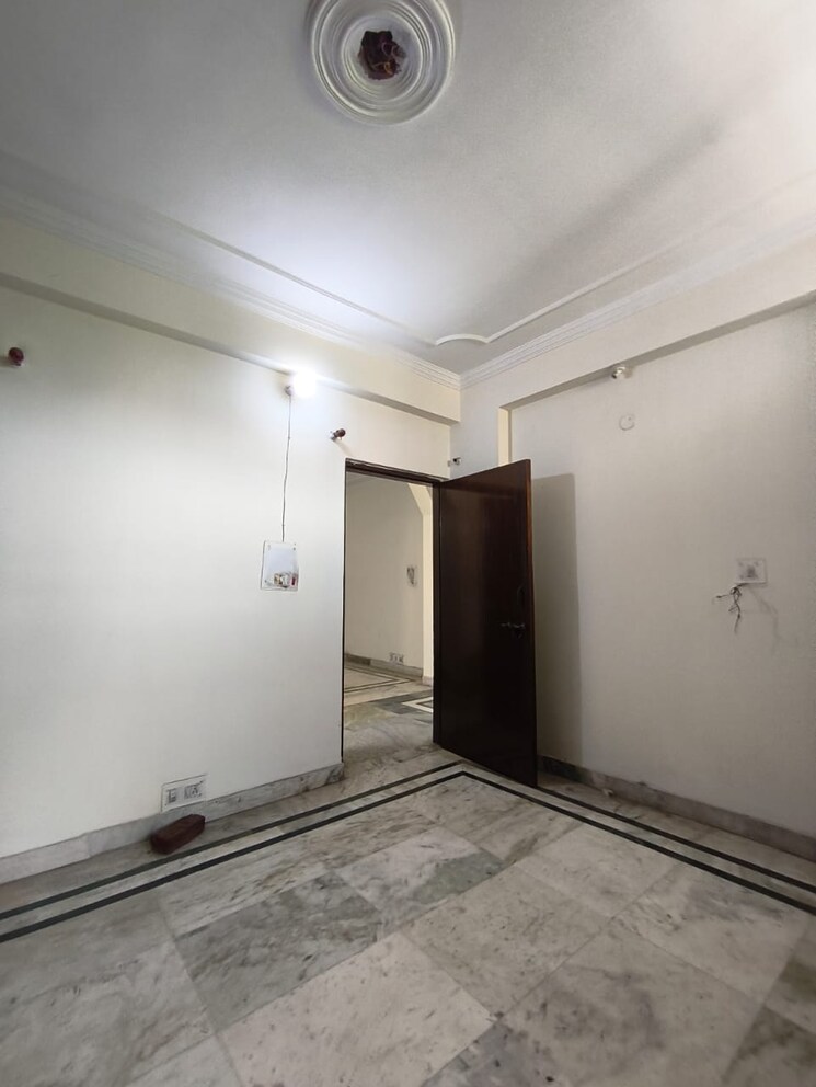 Room, the-mahesh-cghs 3 Bedroom 1600 Sq.Ft. Apartment In Sector 21c Faridabad 9129970