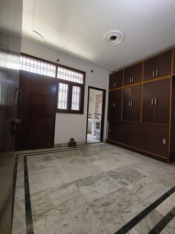 Room in 3 BHK Apartment at The Mahesh CGHS, Sector 21c – for Sale