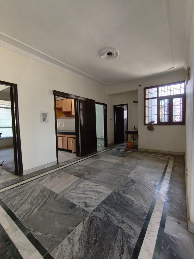 Room, the-mahesh-cghs 3 Bedroom 1600 Sq.Ft. Apartment In Sector 21c Faridabad 9129970