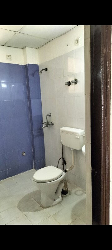 Bathroom in 3 BHK Apartment at SRS Royal Hills, Sector 87 – for Rent