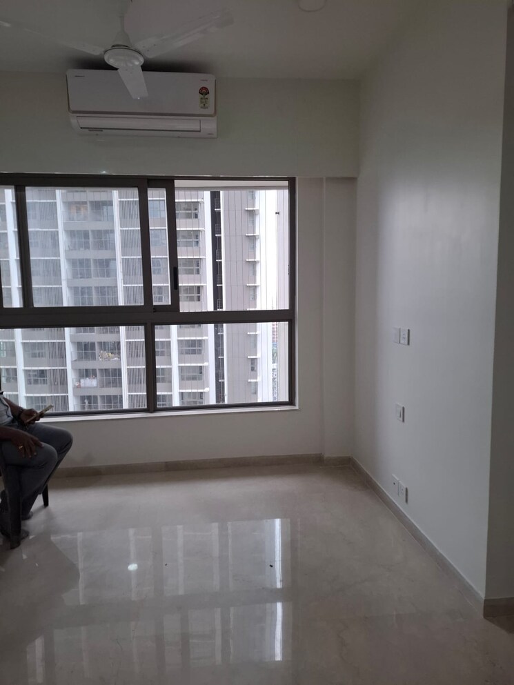 Room, kalpataru-paramount 2 Bedroom 527 Sq.Ft. Apartment In Kapur Bawdi Thane 9130011