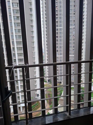 2 BHK Apartment – Exterior View View at Kalpataru Paramount, Kapur Bawdi - for Rent