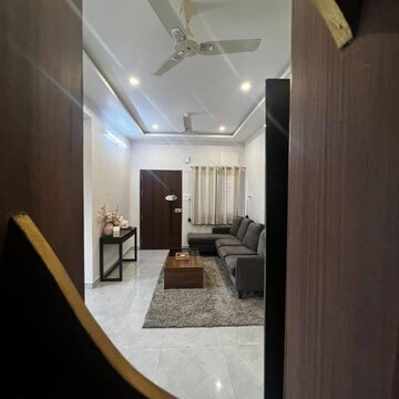Bathroom in 3 BHK Apartment at Express Zenith, Sector 77 – for Rent