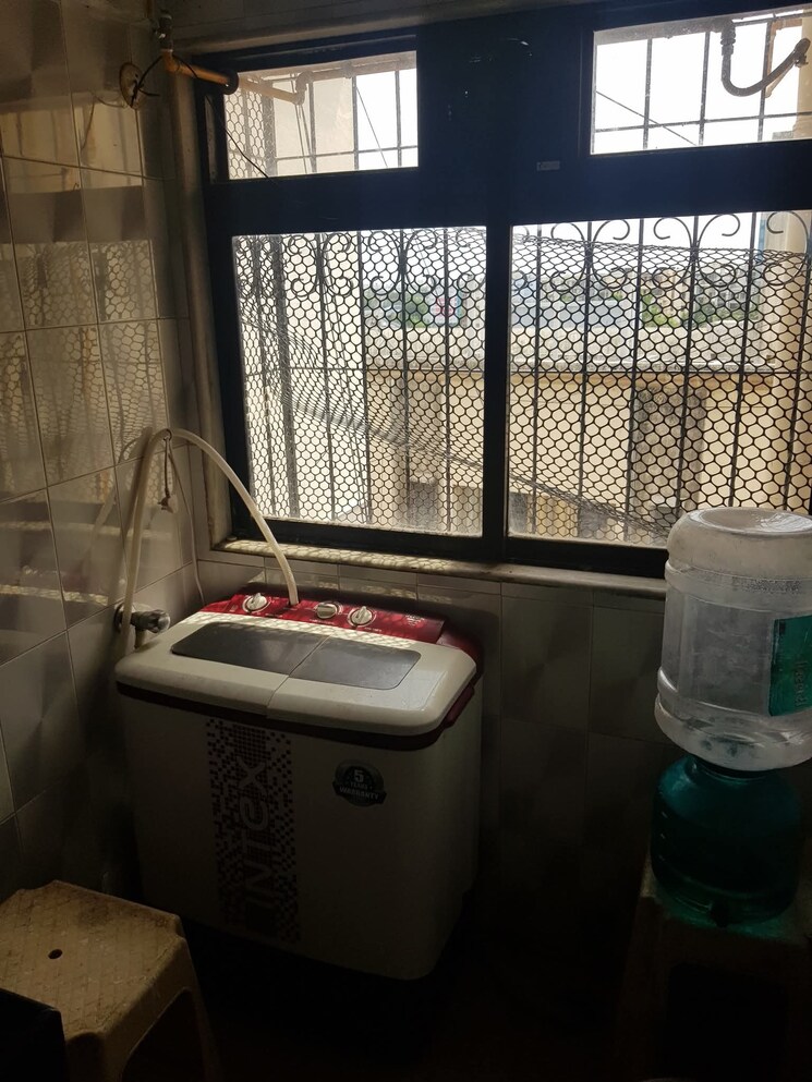 Team Area, vile parle east 3 Bedroom 1100 Sq.Ft. Apartment In Vile Parle East Mumbai 9130045