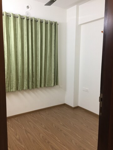 Bedroom in 2.5 BHK Apartment at Prestige Misty Waters, Hebbal – for Sale