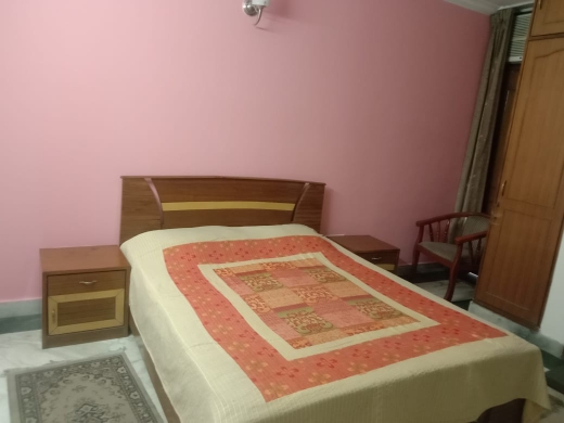2.5 BHK + Servant Room Apartment For Sale in Paras Dews