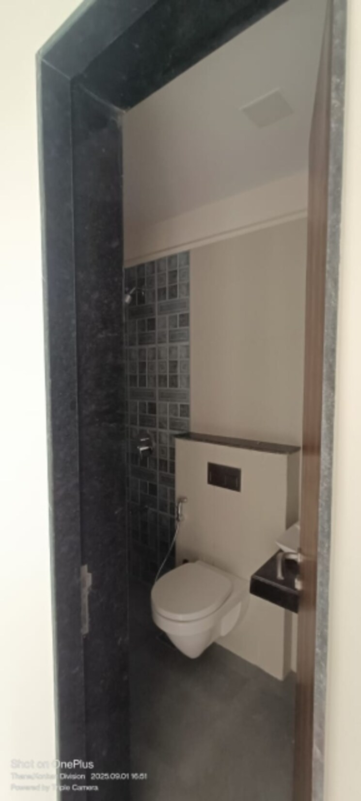 Bathroom, sheth-zuri 4 Bedroom 1034 Sq.Ft. Apartment In Laxmi Nagar Thane 9130078