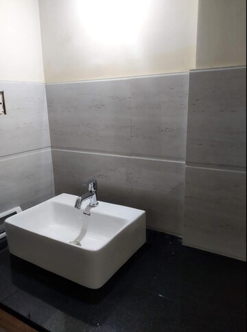 Bathroom in 2 BHK Apartment at Kalyan Nagar – for Rent