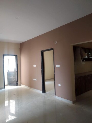 Room in 2 BHK Apartment at Kalyan Nagar – for Rent