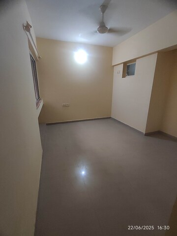 Room in 3 BHK Apartment at Rustomjee Avenue M, Virar West – for Rent