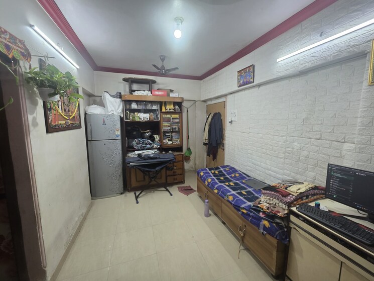 Room, sri-pooja-residency 1 Bedroom 500 Sq.Ft. Apartment In Bhayandar West Thane 9130123