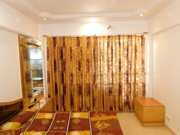 Living Room in 3 BHK Apartment at Sunrise CHS Andheri, Andheri West – for Rent