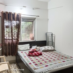 Bedroom in 4 BHK Apartment at Sukhwani Minerva, Pimple Saudagar – for Sale