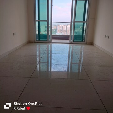 Room in 3 BHK Apartment at Kondapur – for Sale